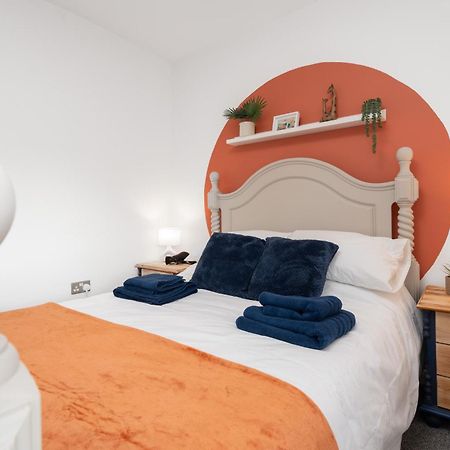 Villa Shawe House - 10 Minute Mcr Airport - Free Parking Wythenshawe Camera foto