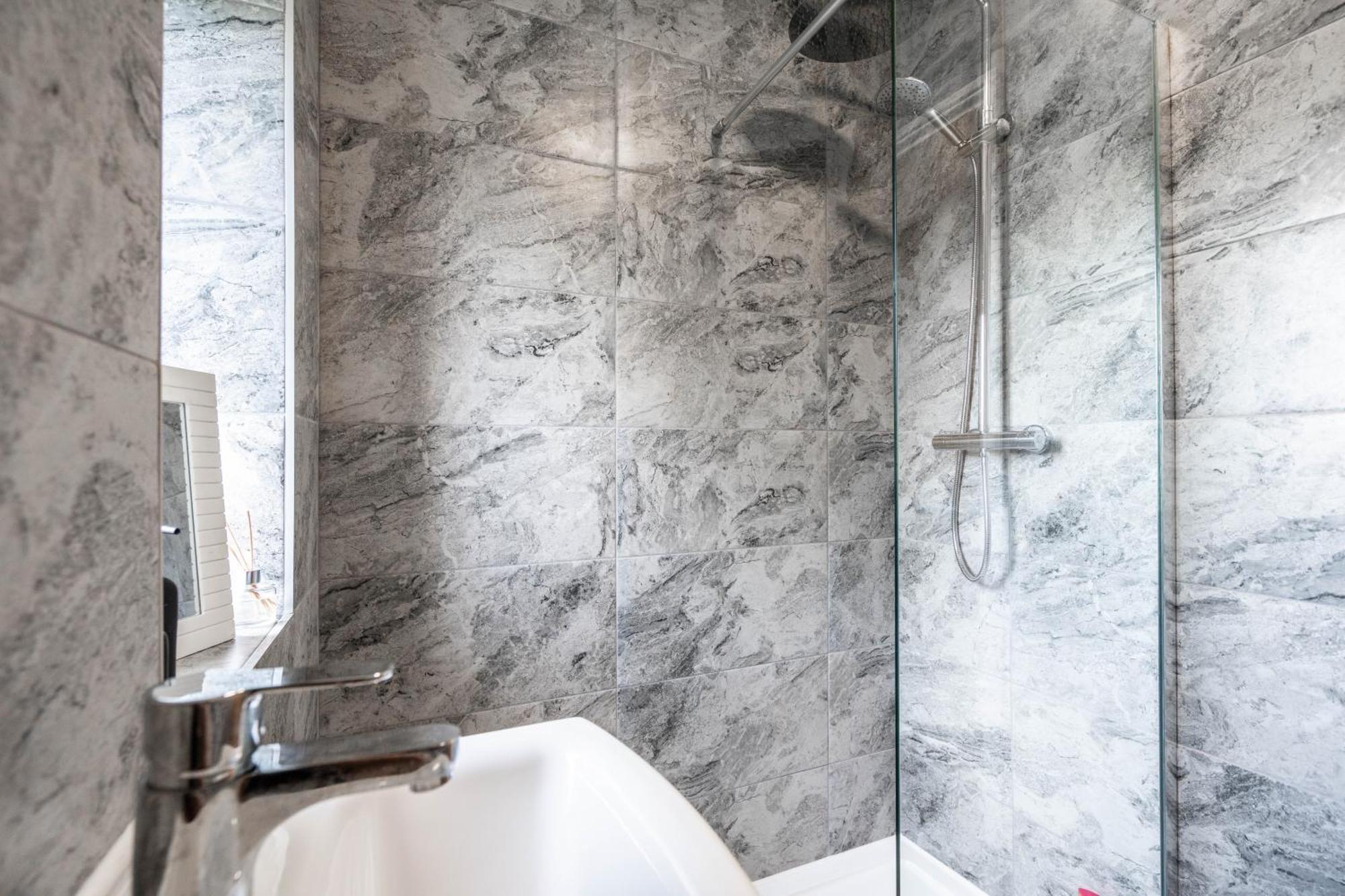Villa Shawe House - 10 Minute Mcr Airport - Free Parking Wythenshawe Camera foto